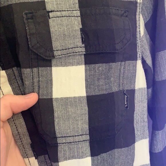 Vans flannel - Picture 4 of 4